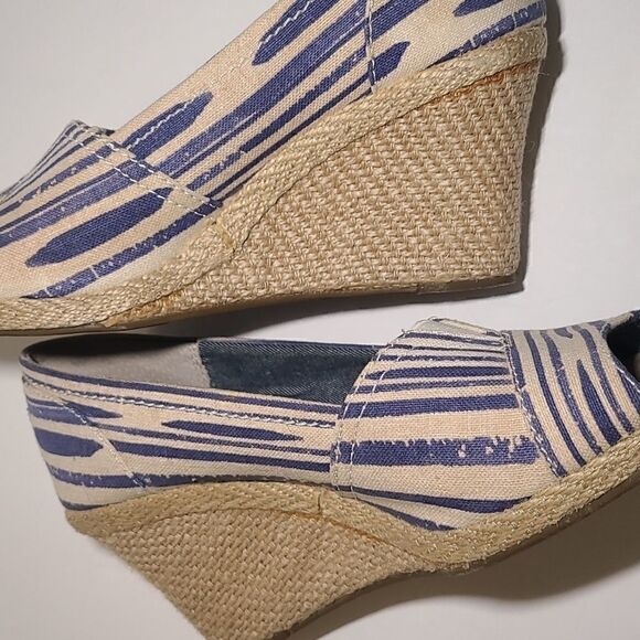 Toms Wedges One for One - Picture 7 of 12